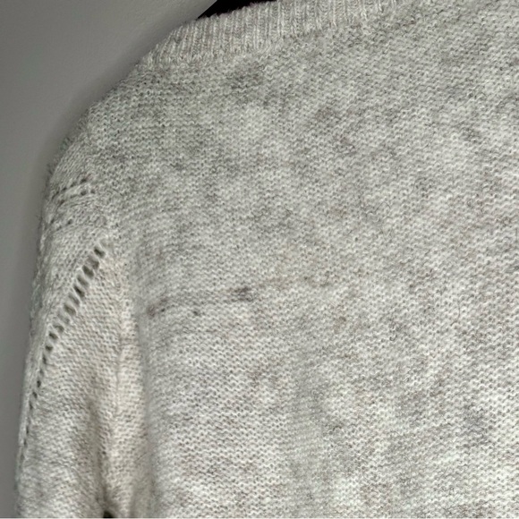 🟢3/$15 Dynamite Wool blend Long Sleeve Knit Sweater Cream White XS Good Cndtn - Picture 8 of 10